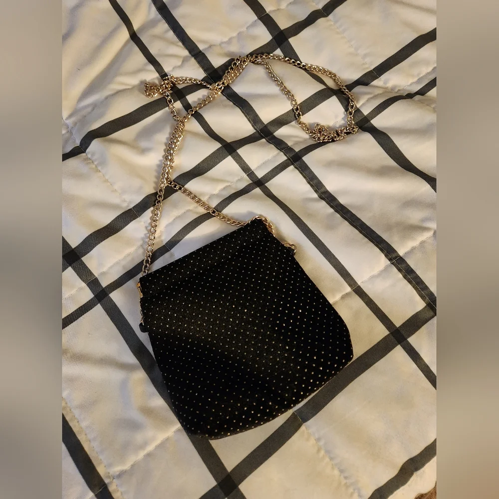 Purse - Picture 1 of 1